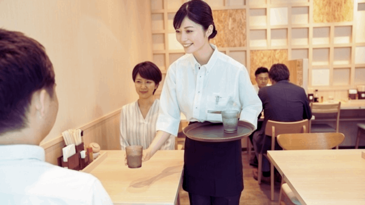 Waiter & Waitress Jobs in Japan: How to Find Positions