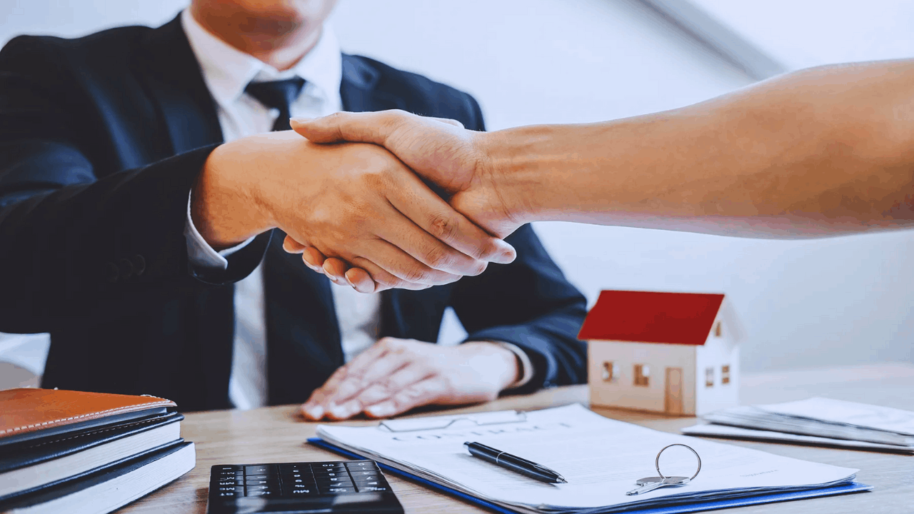 Lake - Learn How to Apply for a Loan